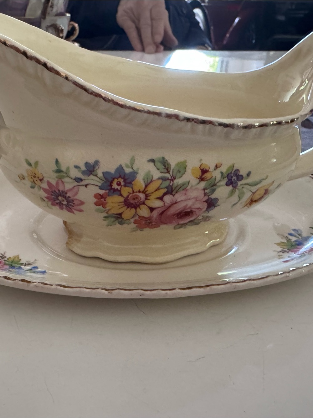 Vintage Floral Gravy boat - Cream with Multicolor Bouquet